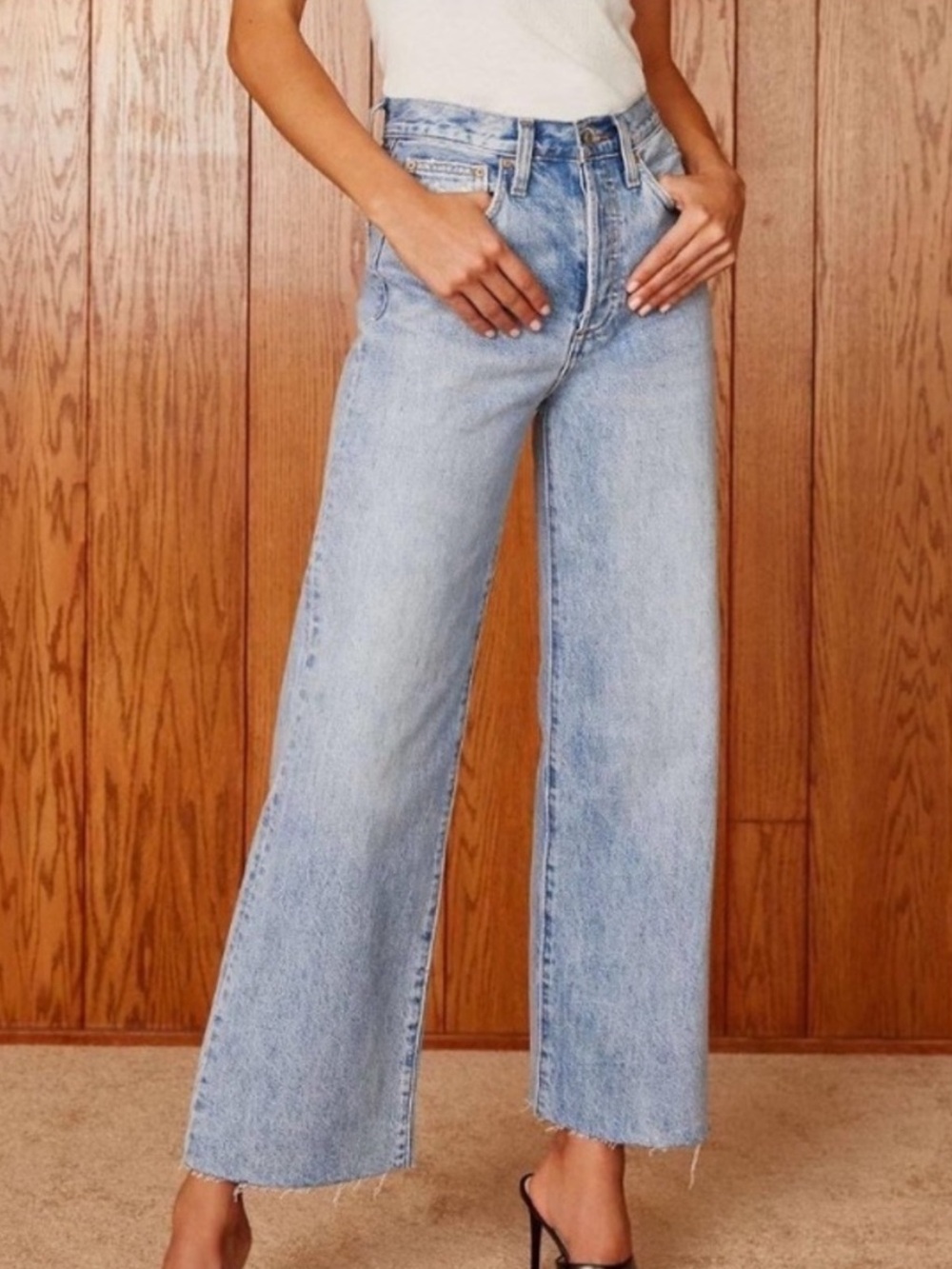 Aritzia Denim Forum The Farrah Wide Jeans Raw Hem Size 24